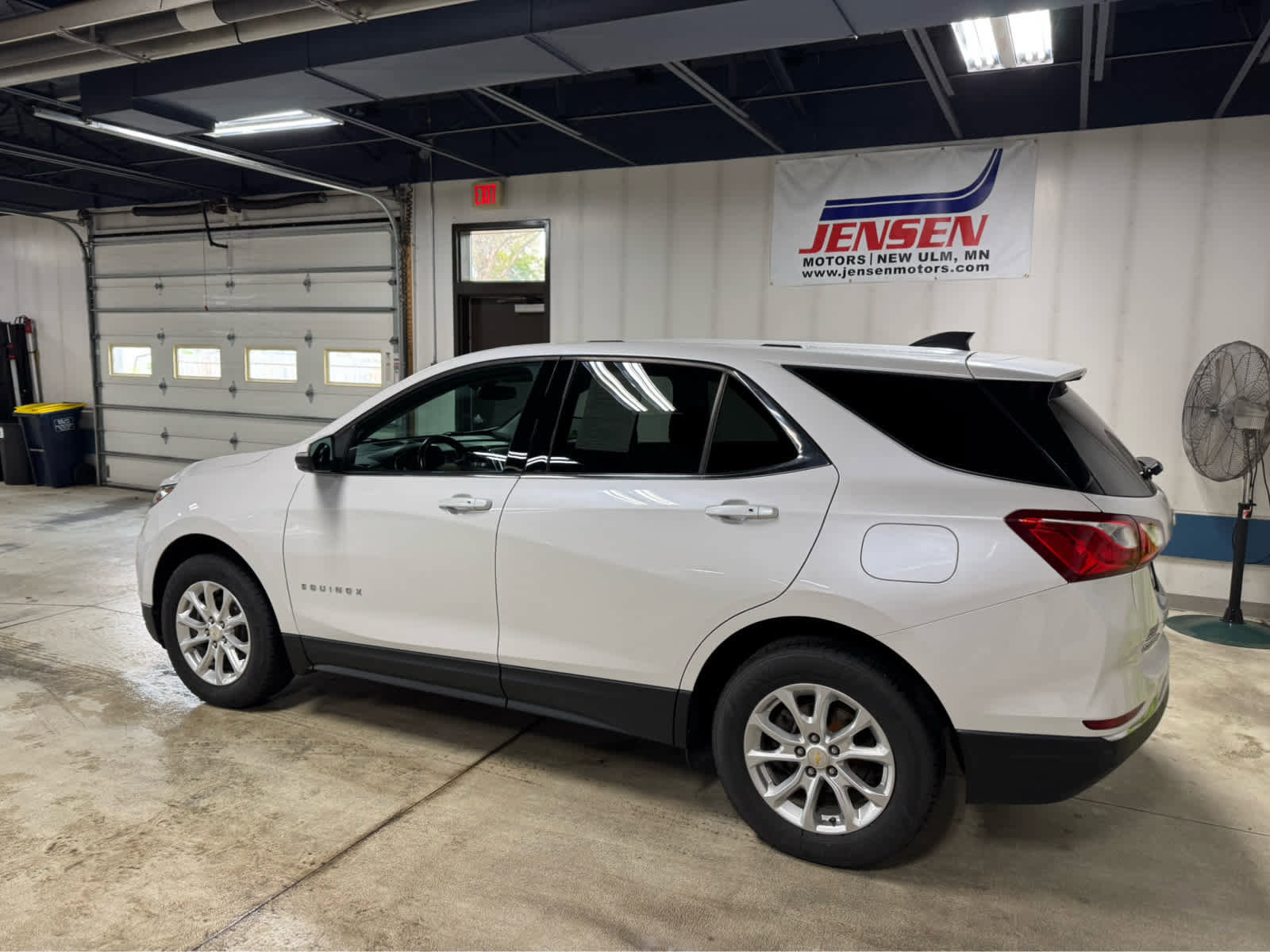 Used 2019 Chevrolet Equinox LT image 6
