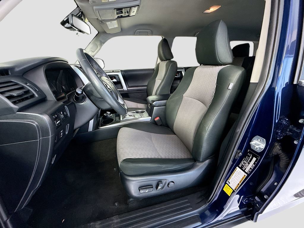 Used 2020 Toyota 4Runner SR5 image 20