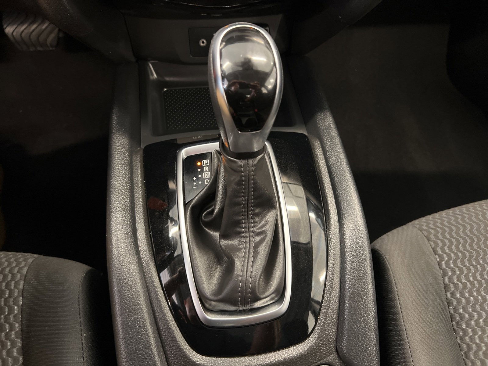 Used 2022 Nissan Rogue Sport S image 20