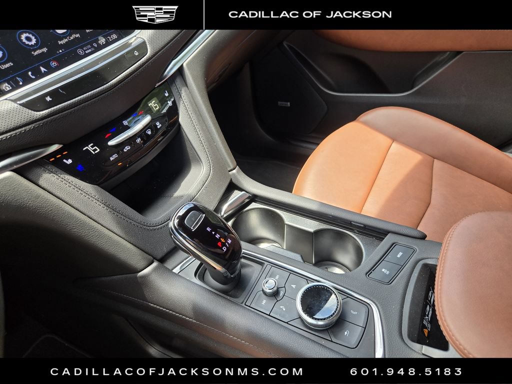 New 2026 Cadillac XT5 Premium Luxury w/ Driver Assist Package AWD/4WD image 14