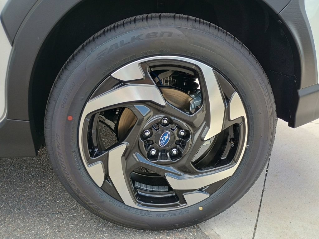 New 2026 Subaru Crosstrek 2.5i Limited AWD/4WD image 7