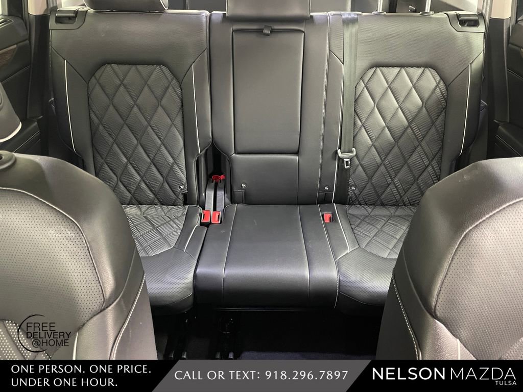 Used 2024 Volkswagen Atlas SEL Premium R-Line image 34