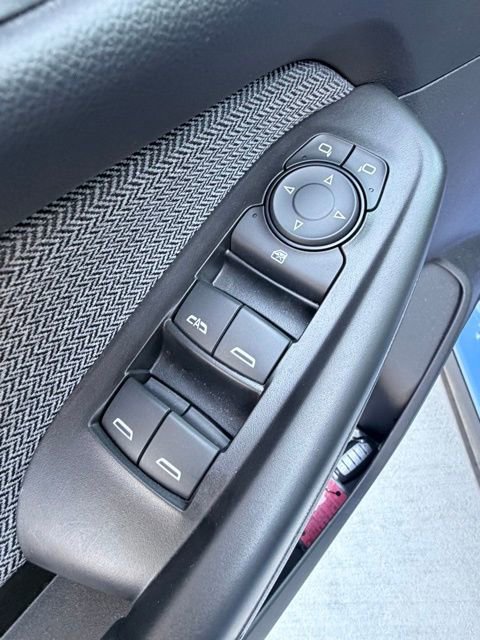 Used 2024 Chevrolet TrailBlazer LT w/ LT Cold Weather Package image 24