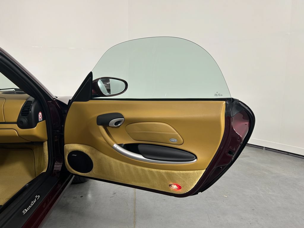 Used 2004 Porsche Boxster S RWD image 26