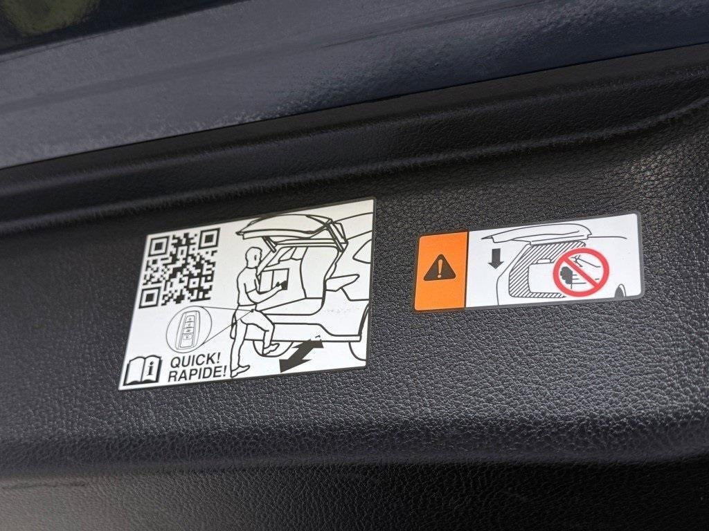 Used 2024 Toyota Grand Highlander Limited image 8