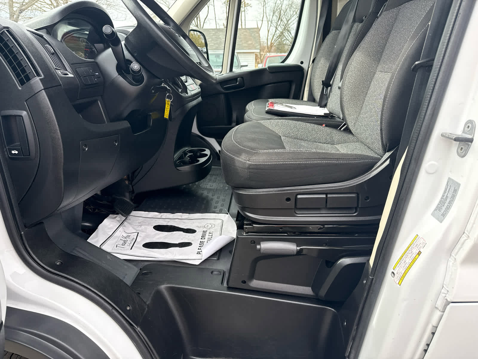 Used 2017 RAM ProMaster 1500 FWD image 11