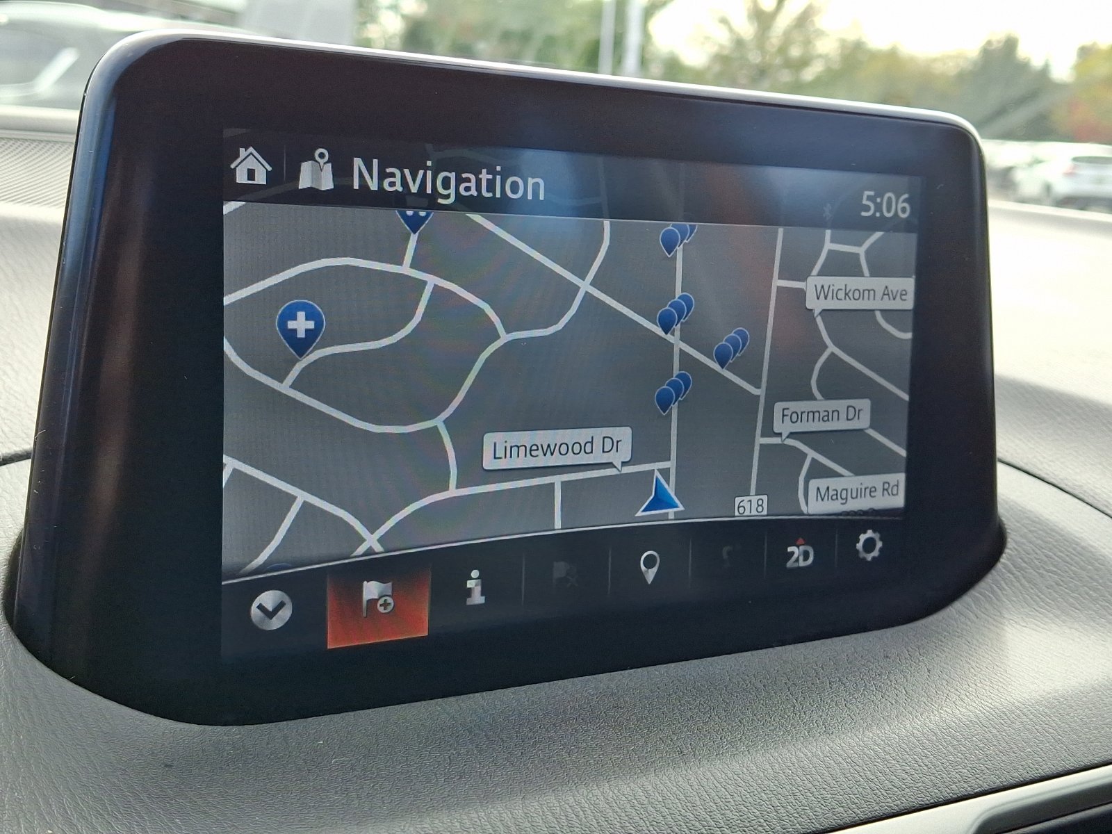 Used 2018 MAZDA MAZDA3 Touring image 17