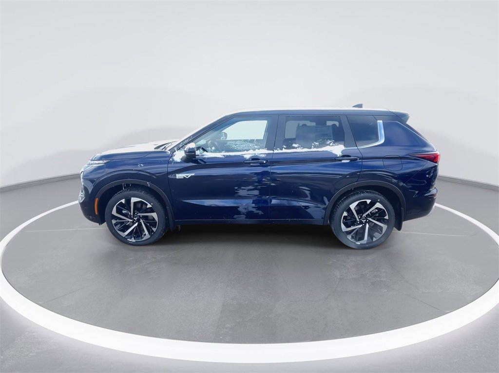 New 2025 Mitsubishi Outlander SE image 5