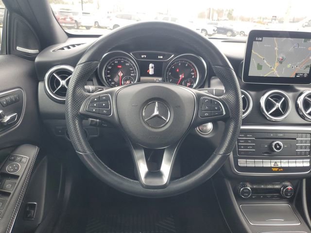 Used 2020 Mercedes-Benz GLA 250 4MATIC image 15