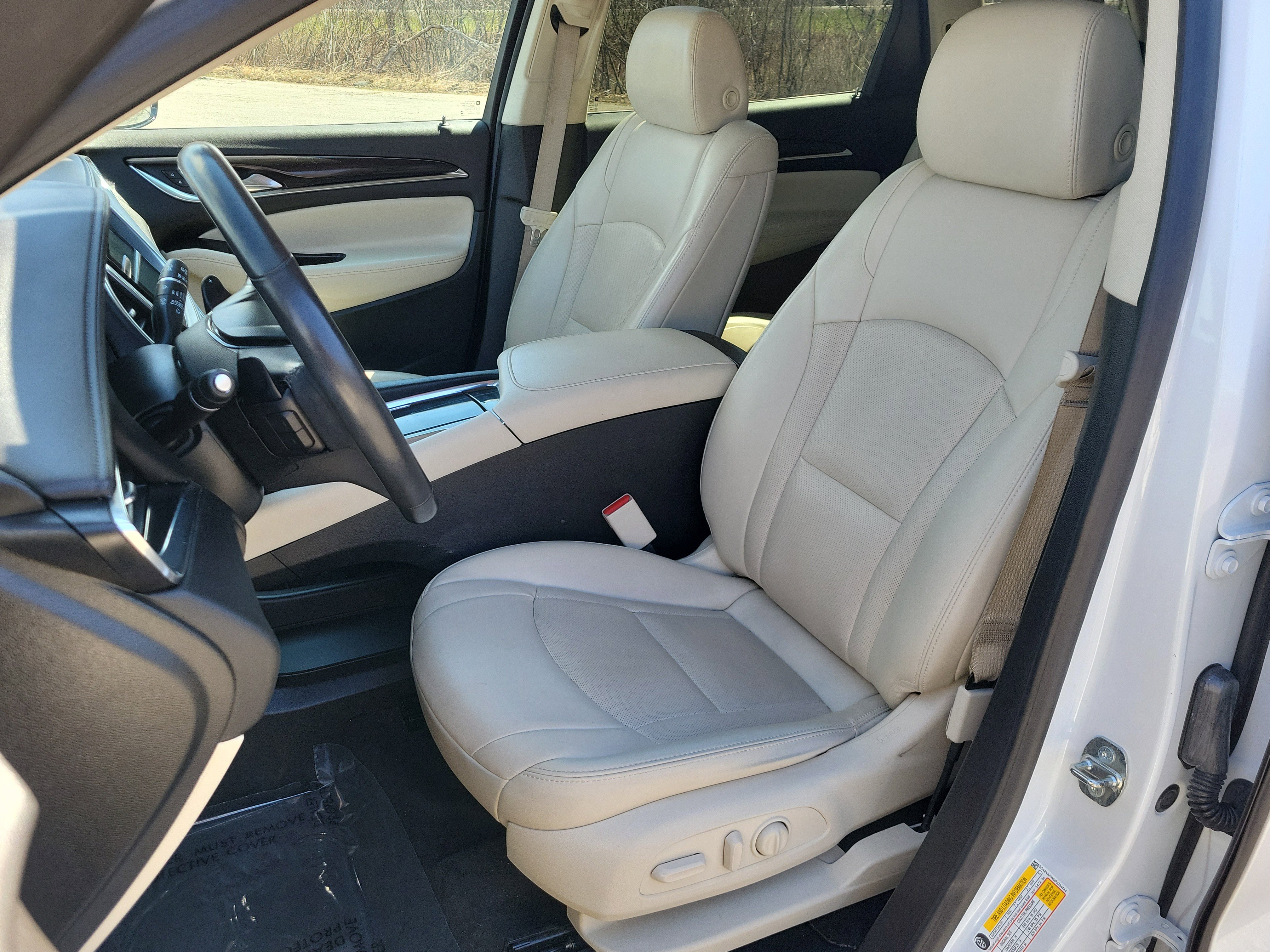 Used 2023 Buick Enclave Essence w/ Experience Buick Package AWD/4WD image 14