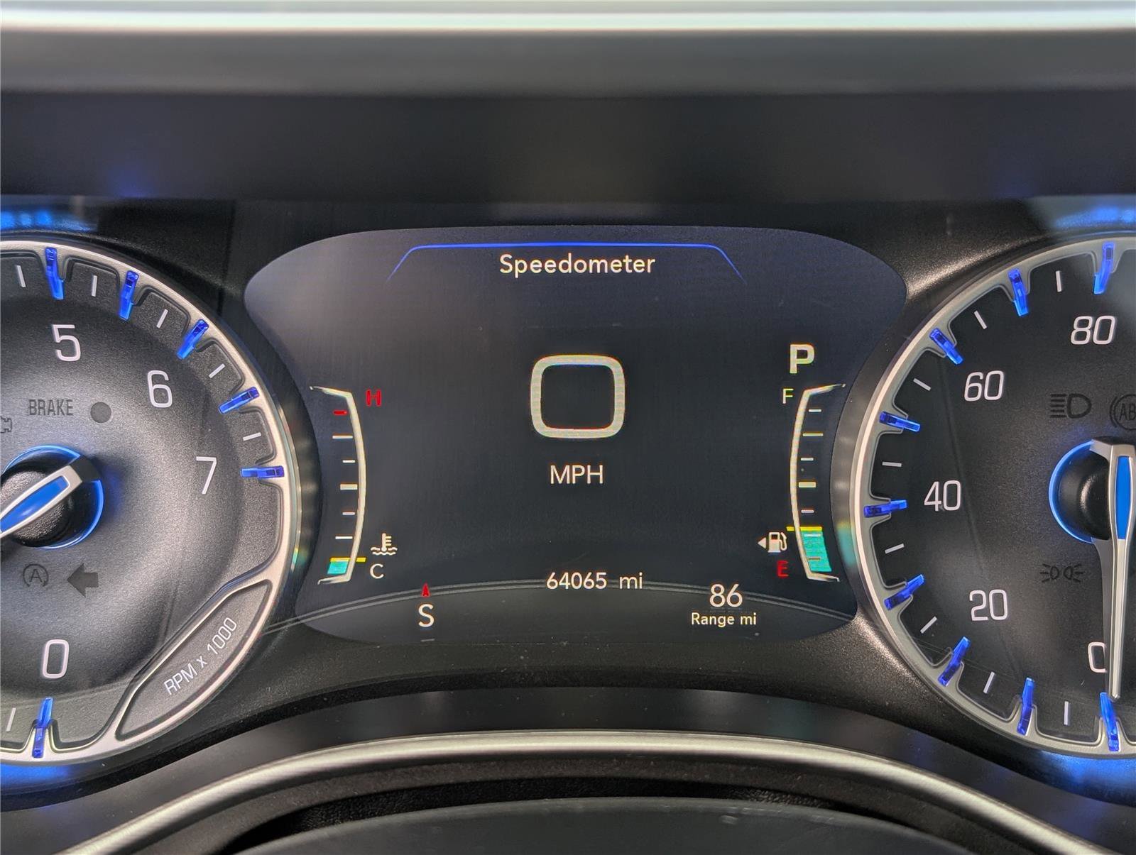 Used 2024 Chrysler Pacifica Touring-L image 29