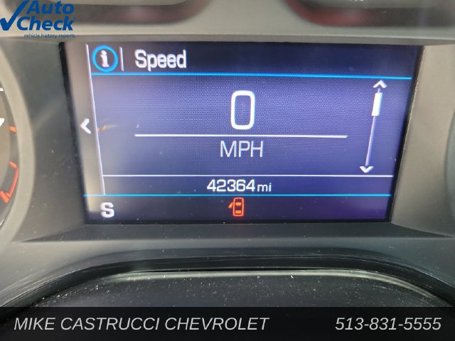 Used 2021 Chevrolet Camaro LT RWD image 13
