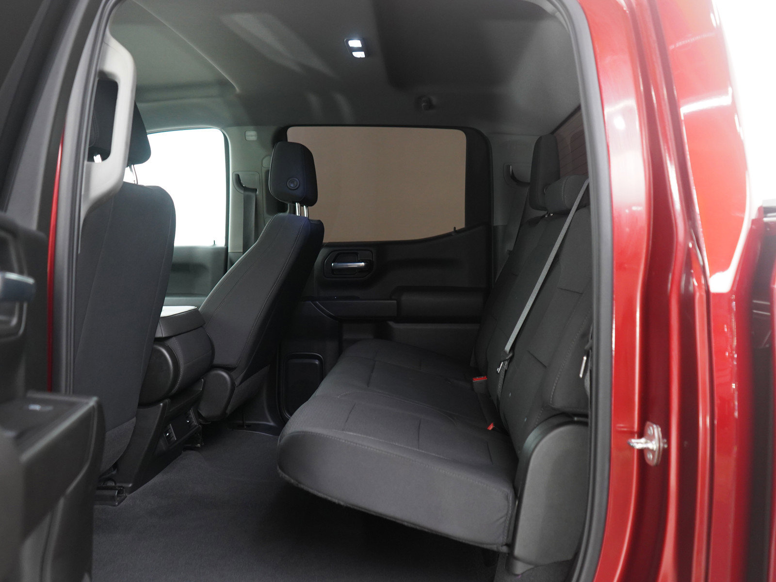 Used 2022 Chevrolet Silverado 1500 Custom Trail Boss AWD/4WD image 17