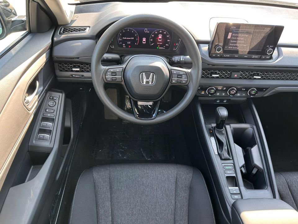 New 2025 Honda Accord SE image 18