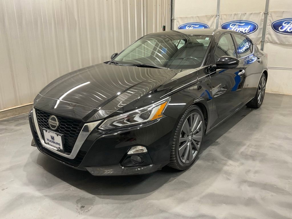Used 2019 Nissan Altima 2.0 Edition One FWD image 3