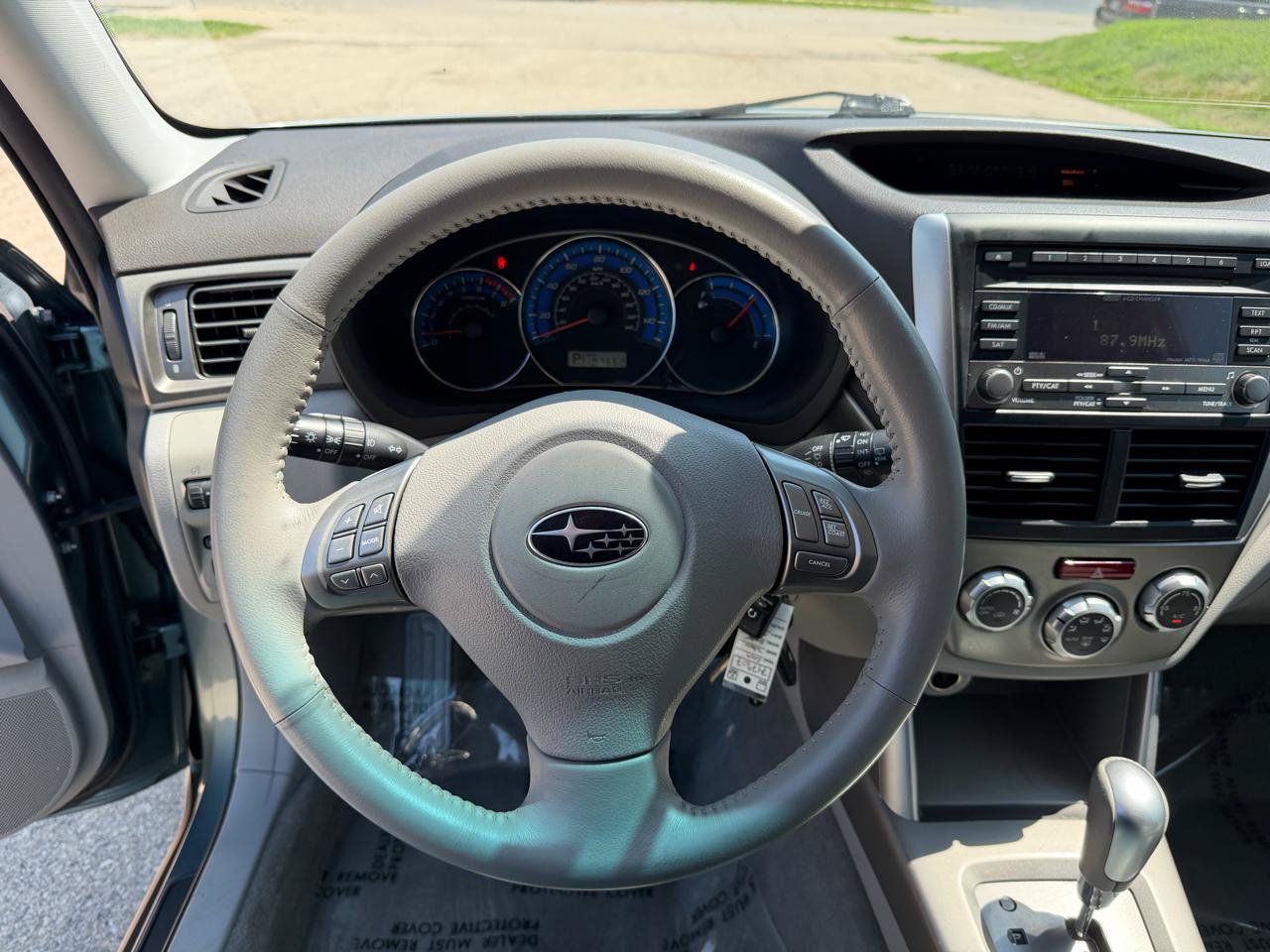 Used 2009 Subaru Forester 2.5X Limited AWD/4WD image 14