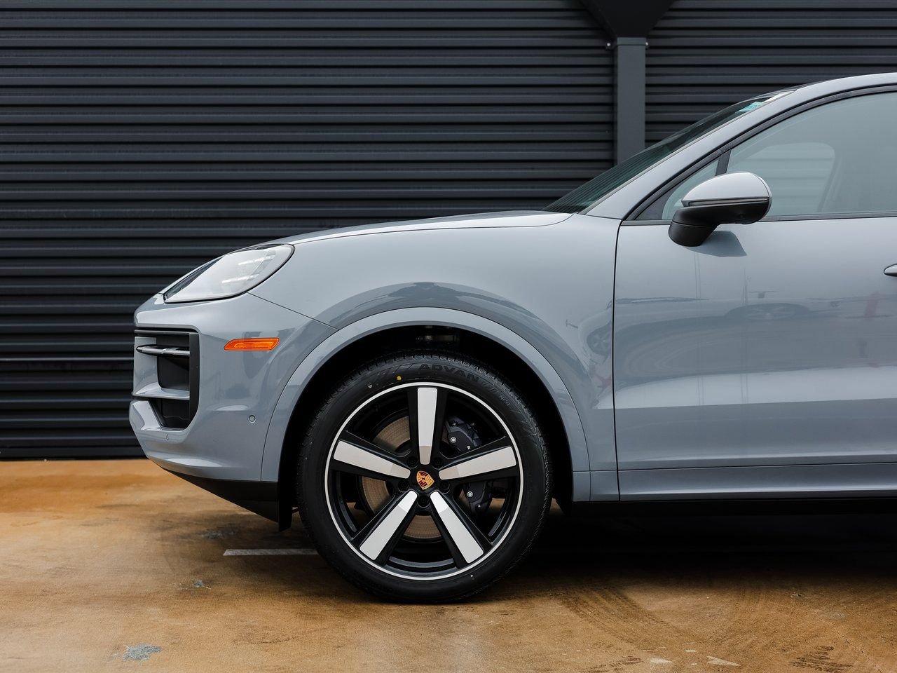 New 2026 Porsche Cayenne Coupe AWD/4WD image 11