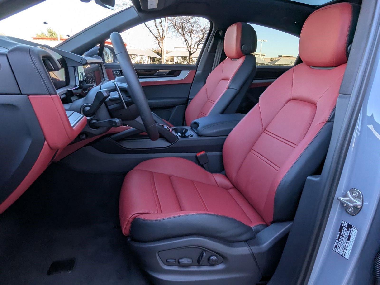 New 2026 Porsche Cayenne Coupe image 5