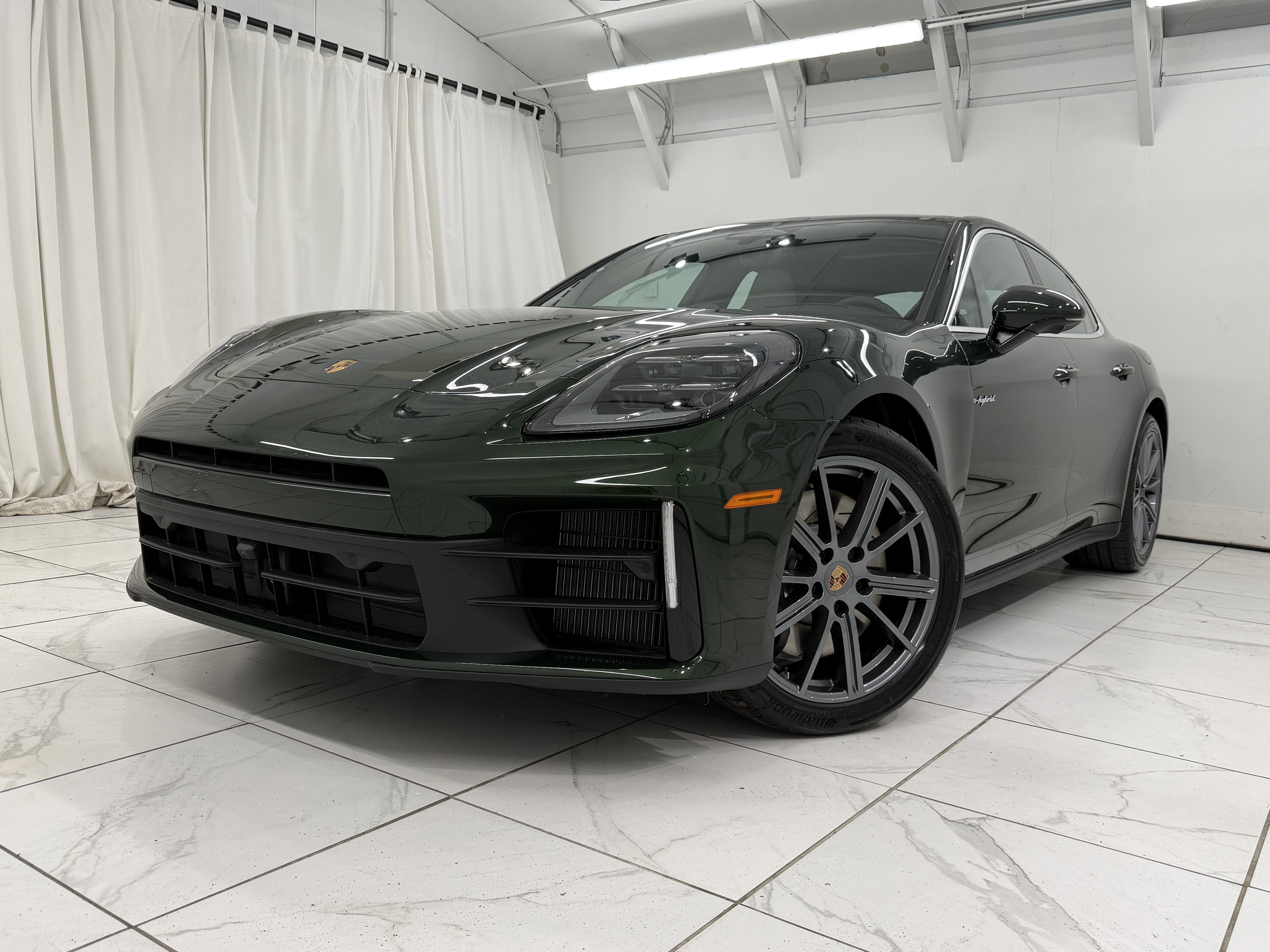 New 2026 Porsche Panamera 4 AWD/4WD image 8