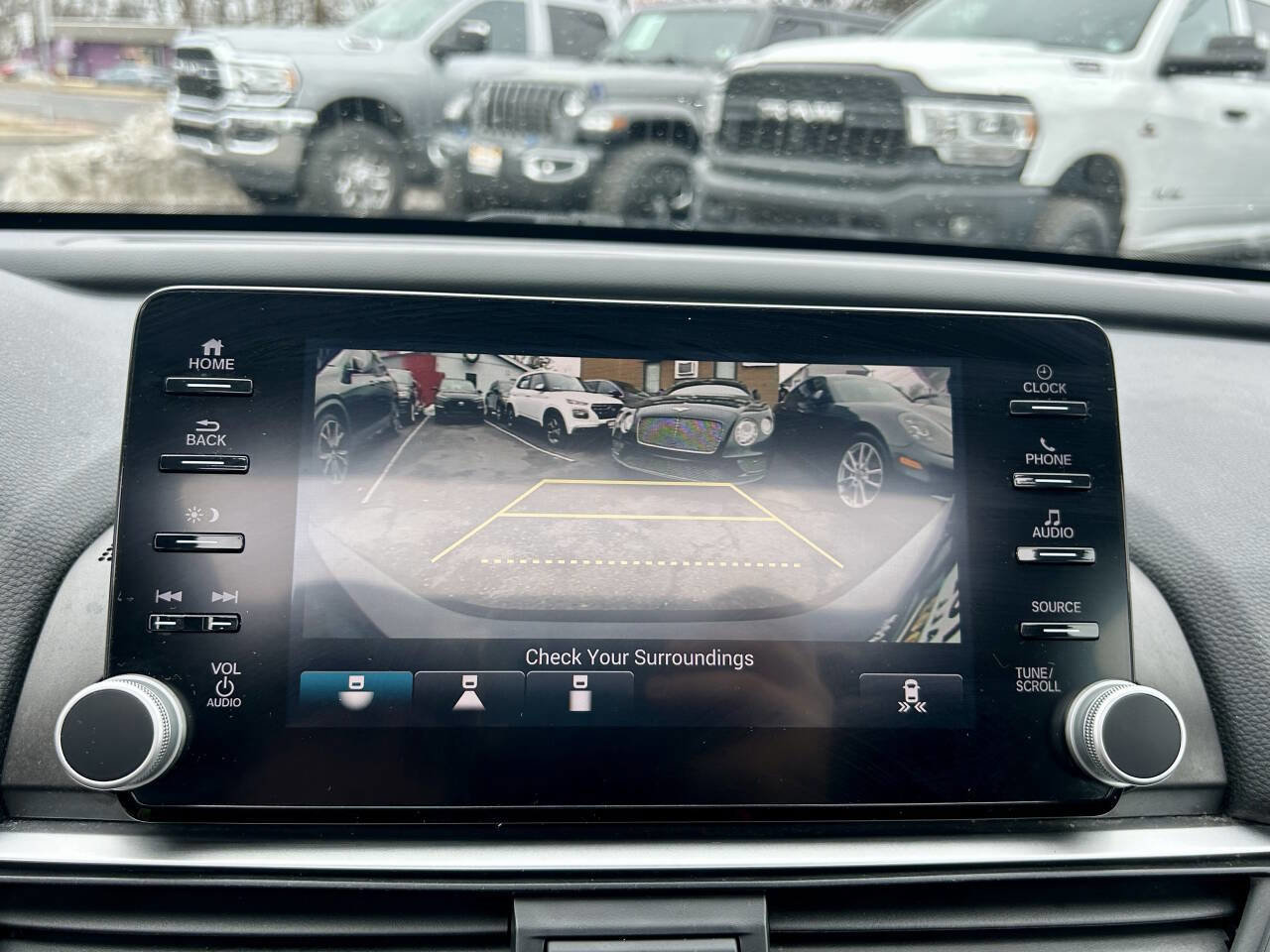 Used 2018 Honda Accord EX-L image 24