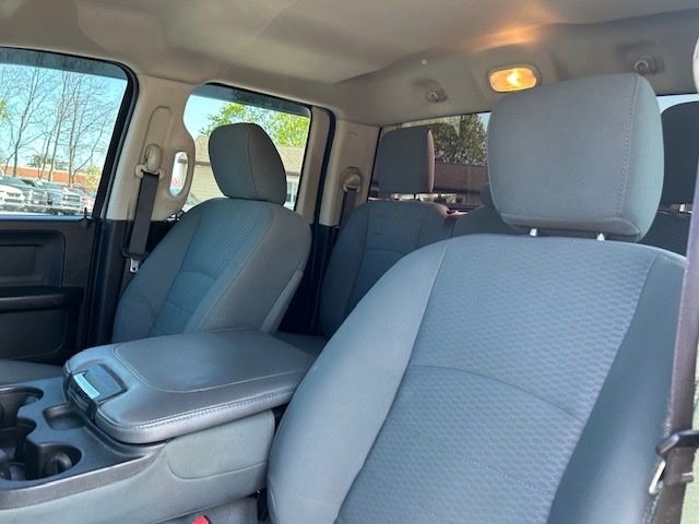 Used 2016 RAM 1500 Express AWD/4WD image 28