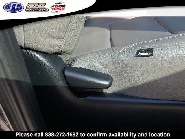 Used 2018 Toyota Tacoma SR5 AWD/4WD image 15