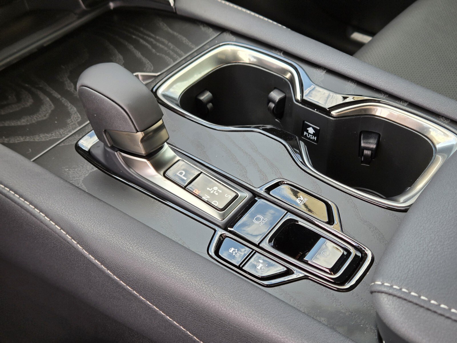 New 2026 Lexus RX 350h AWD/4WD image 14