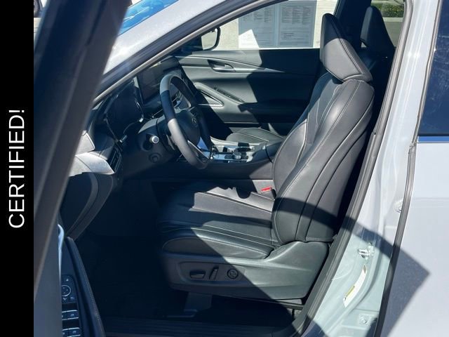 Certified 2025 INFINITI QX60 Luxe w/ Black Edition image 7
