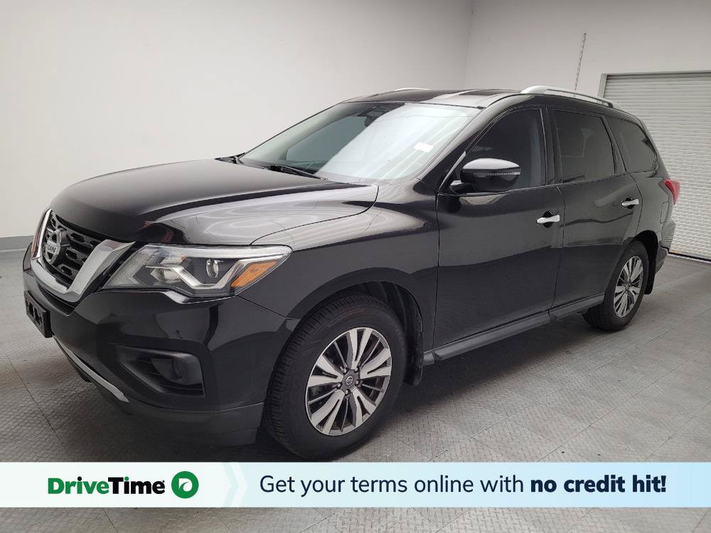Used 2019 Nissan Pathfinder S FWD image 1