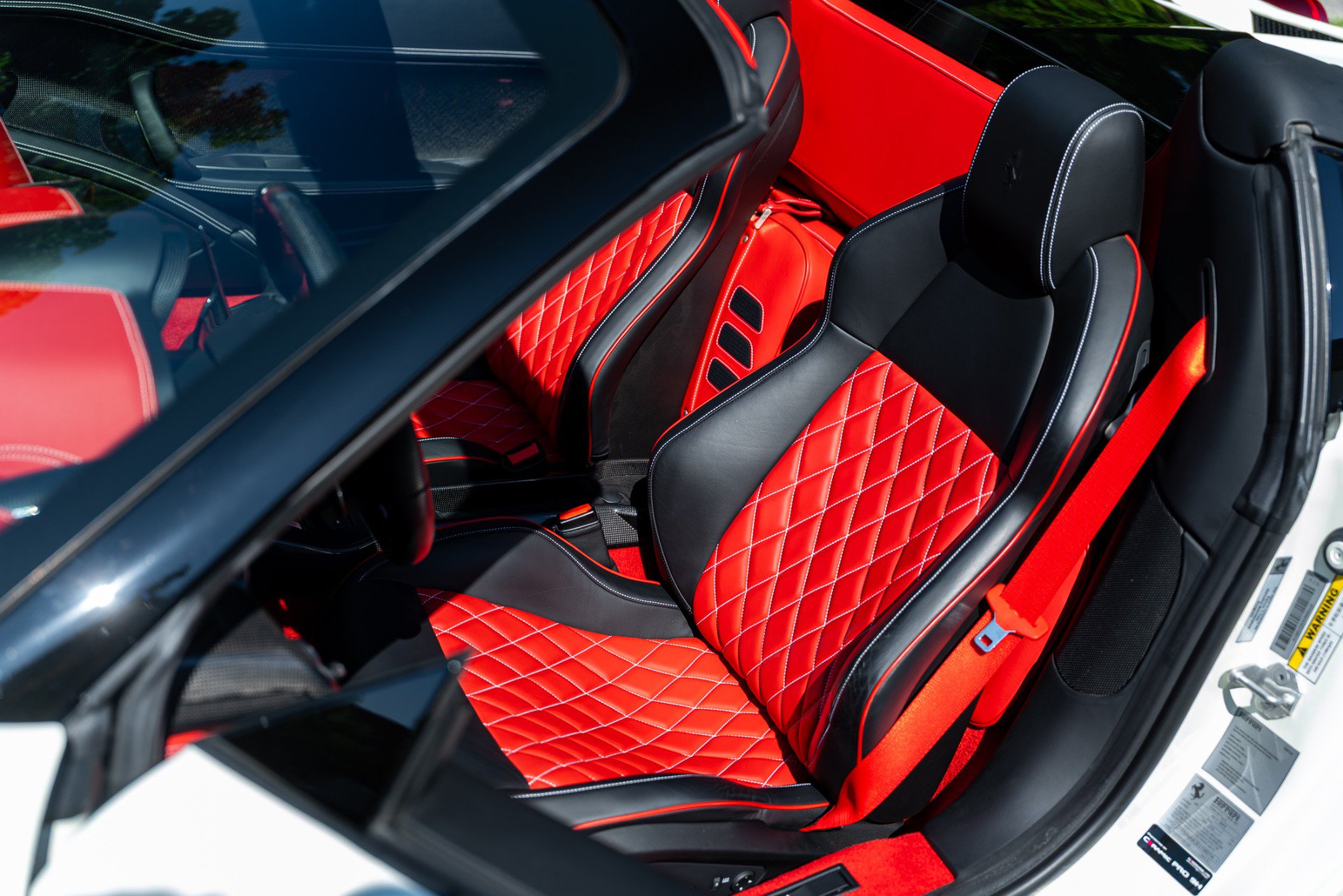 Used 2014 Ferrari 458 Spider RWD image 6