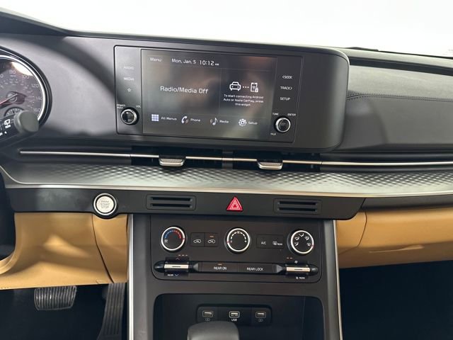 Used 2024 Kia Carnival LX image 21