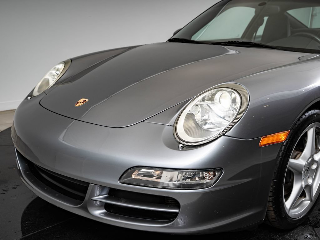 Used 2005 Porsche 911 Carrera RWD image 17