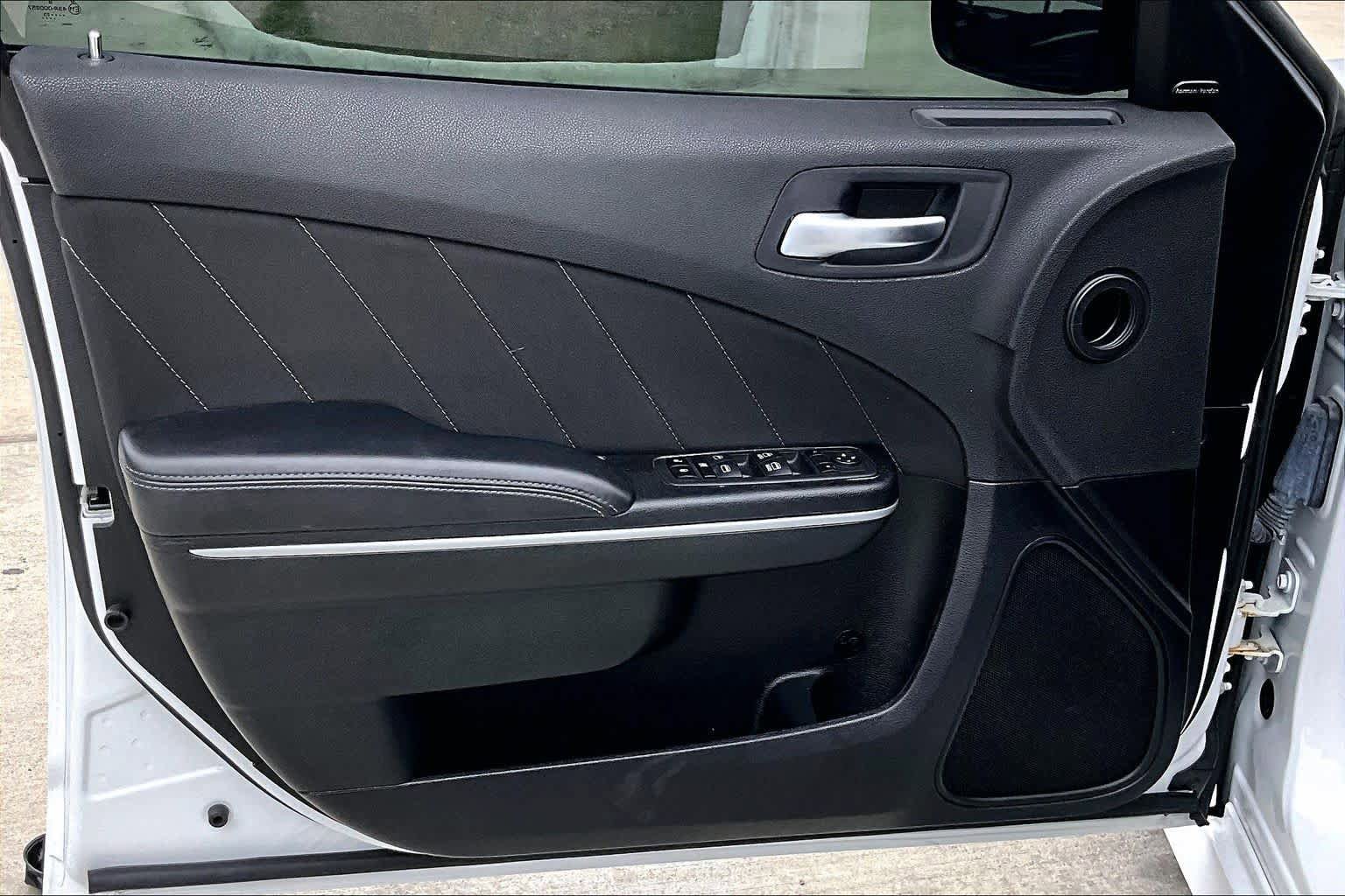 Used 2023 Dodge Charger Scat Pack w/ Harman/Kardon Audio Group RWD image 22