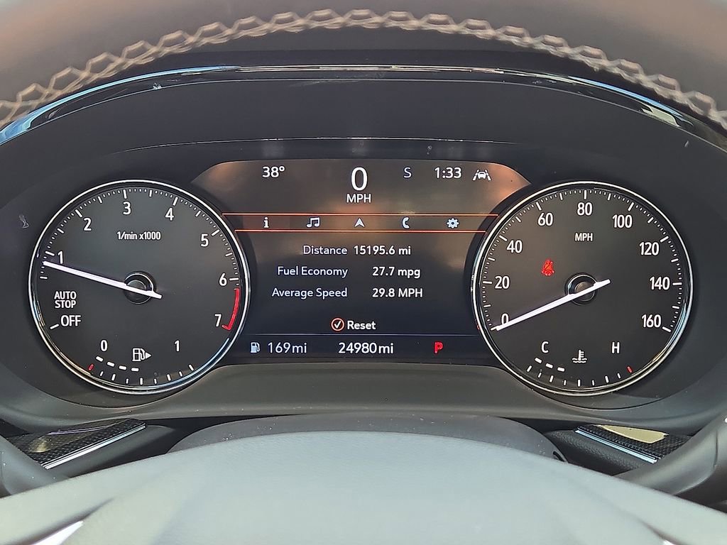 Used 2023 Buick Envision Essence image 26