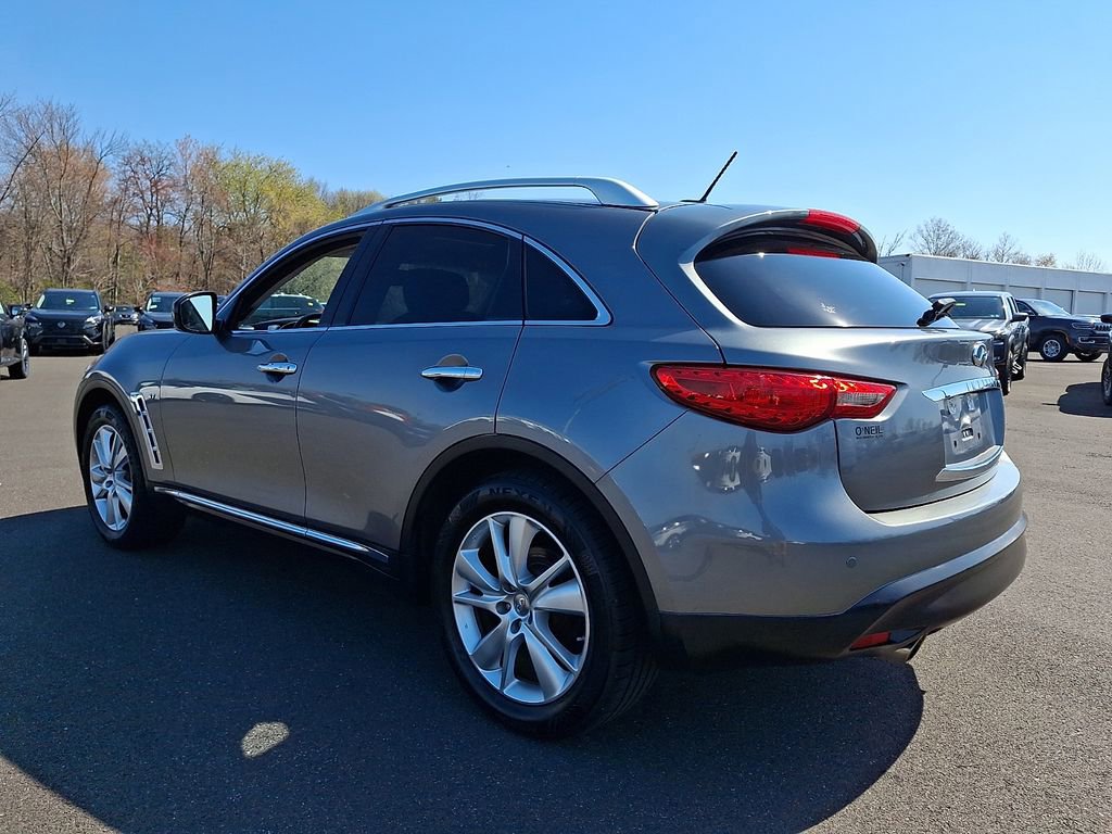 Used 2015 INFINITI QX70 AWD w/ Premium Package image 4