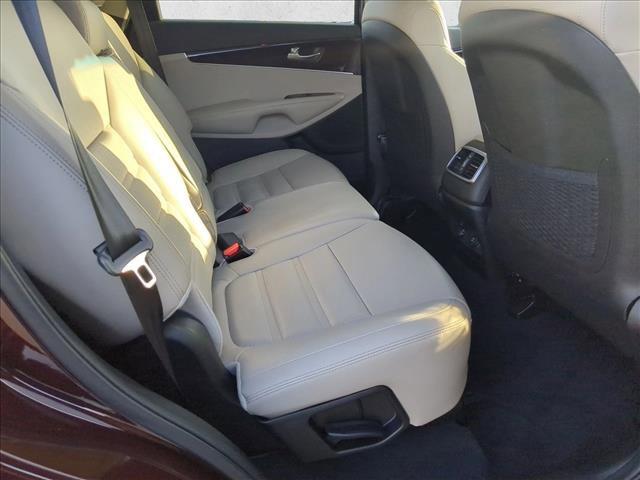 Used 2019 Kia Sorento EX image 19