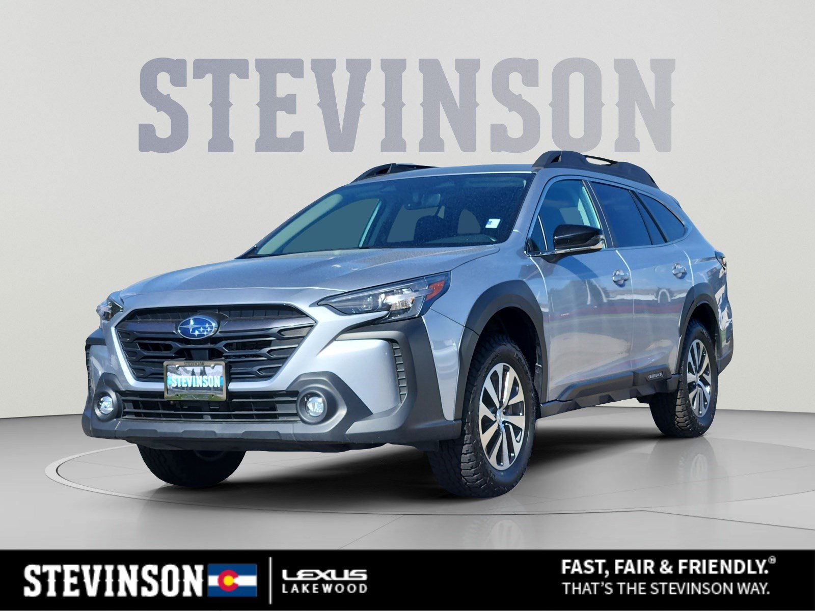 Used 2025 Subaru Outback Premium AWD/4WD image 1