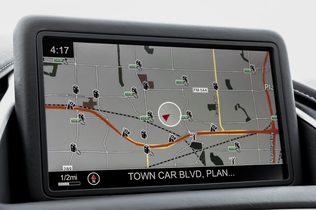 Used 2020 Aston Martin DB11 Coupe image 19