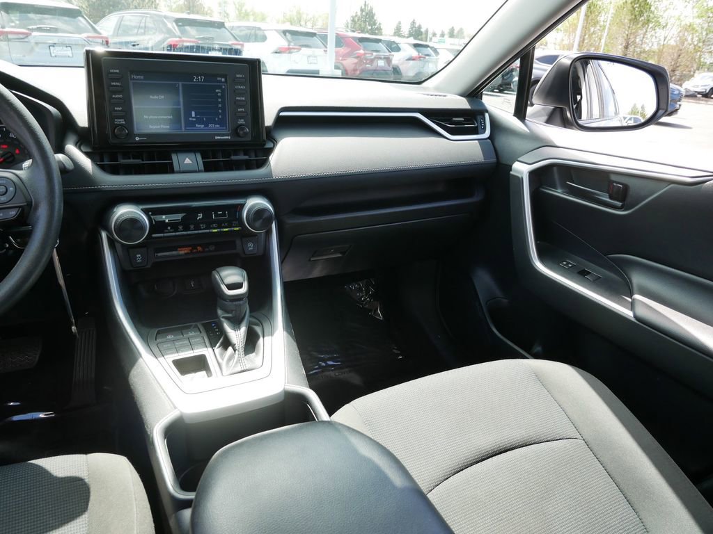 Certified 2022 Toyota RAV4 LE AWD/4WD image 14