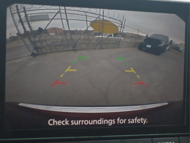 Used 2023 Nissan Rogue S image 28