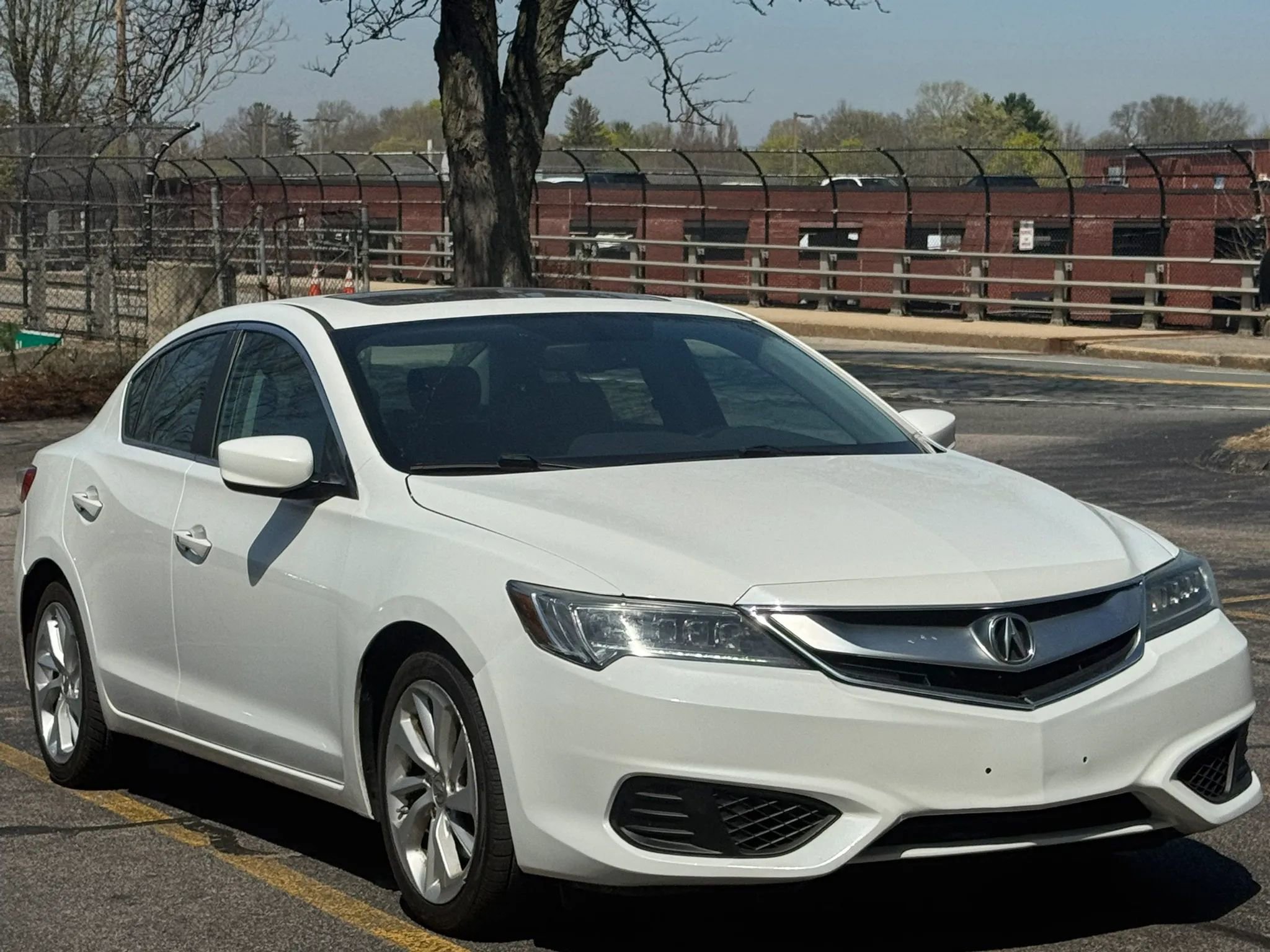 Used 2018 Acura ILX FWD image 1