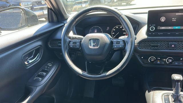 Used 2023 Honda HR-V Sport image 24