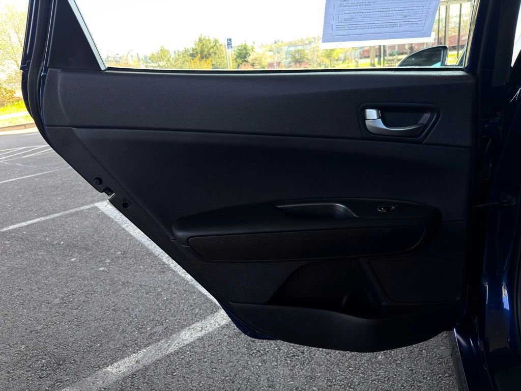 Used 2019 Kia Optima S image 23