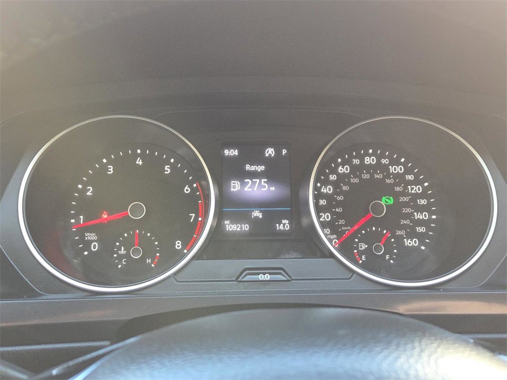 Used 2020 Volkswagen Tiguan SE image 22