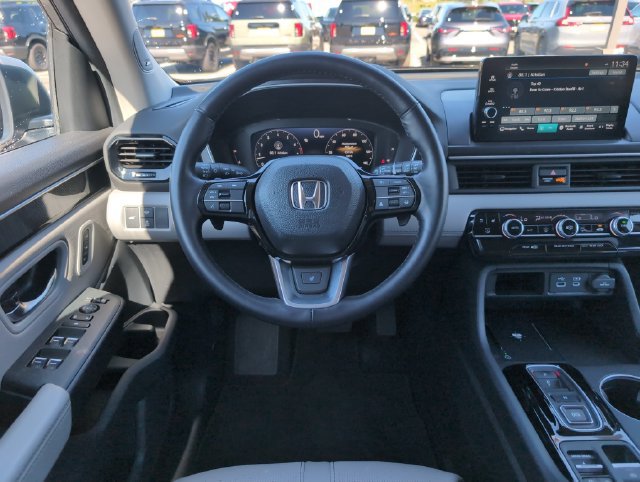Certified 2025 Honda Pilot Elite image 20