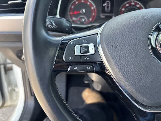 Used 2021 Volkswagen Jetta R-Line FWD image 11