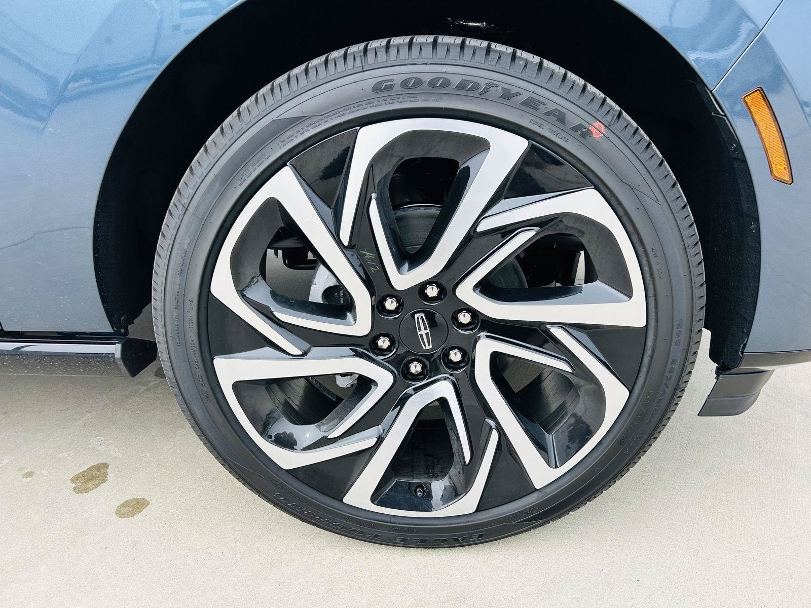 New 2027 Lincoln Navigator Reserve AWD/4WD image 57