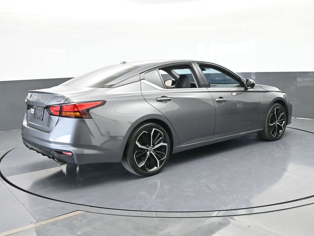 Used 2024 Nissan Altima 2.5 SR image 6