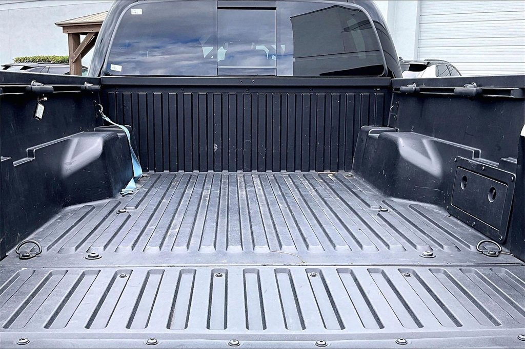 Used 2023 Toyota Tacoma SR5 image 7