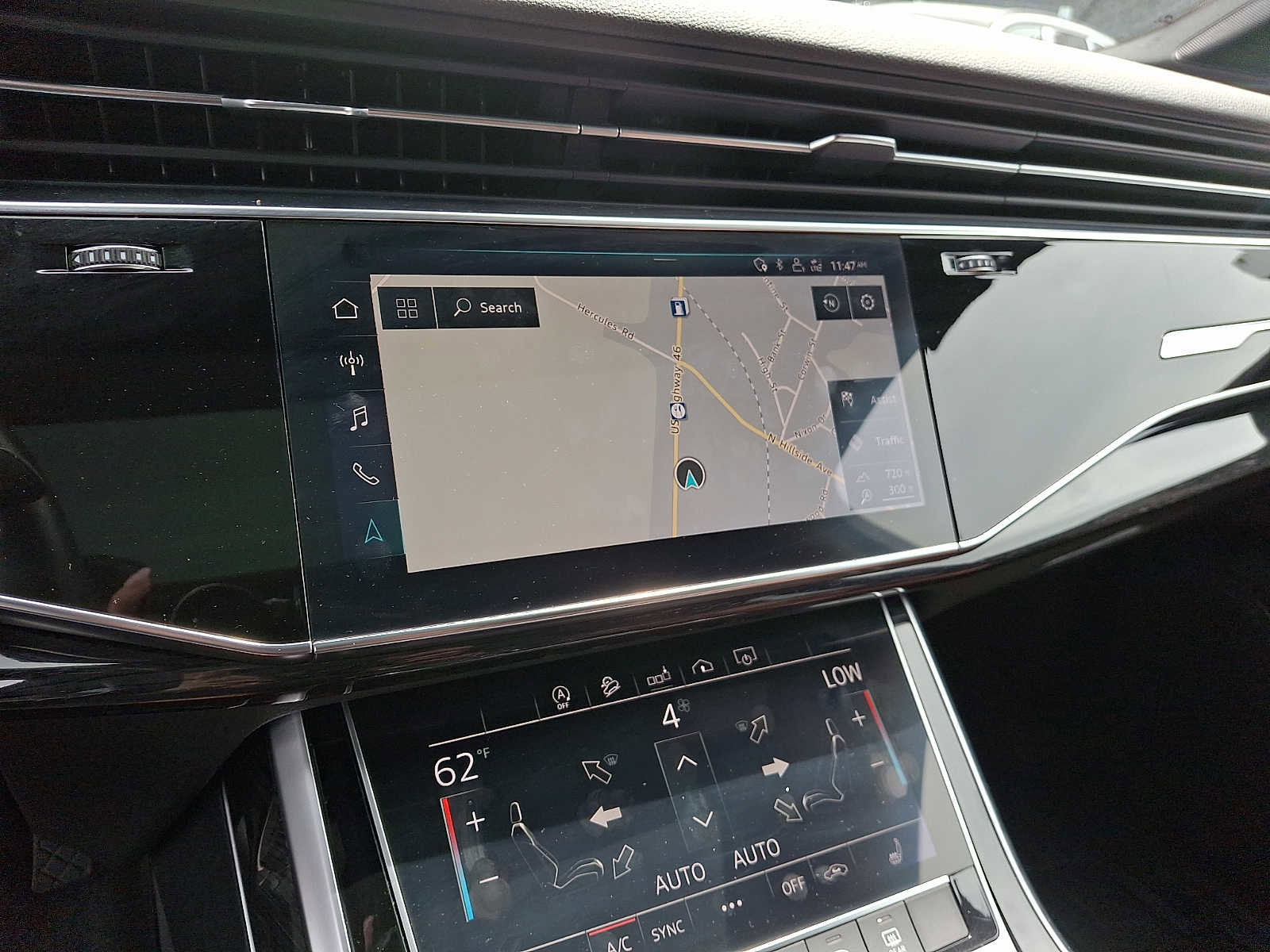 Used 2020 Audi Q7 2.0T Premium Plus w/ Premium Plus Package AWD/4WD image 19